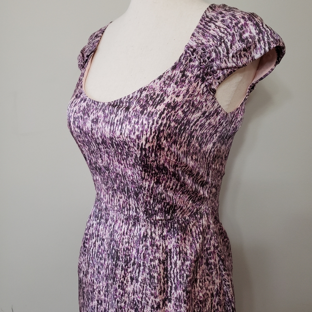 Banana Republic 100% Silk Pink Cap Sleeve Scoop Neck Sheath Dress Size 0